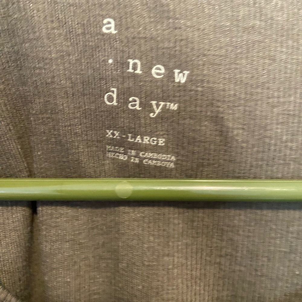 BNWT a new day Olive Green High Neck Ribbed Tank Top - Picture 6 of 6